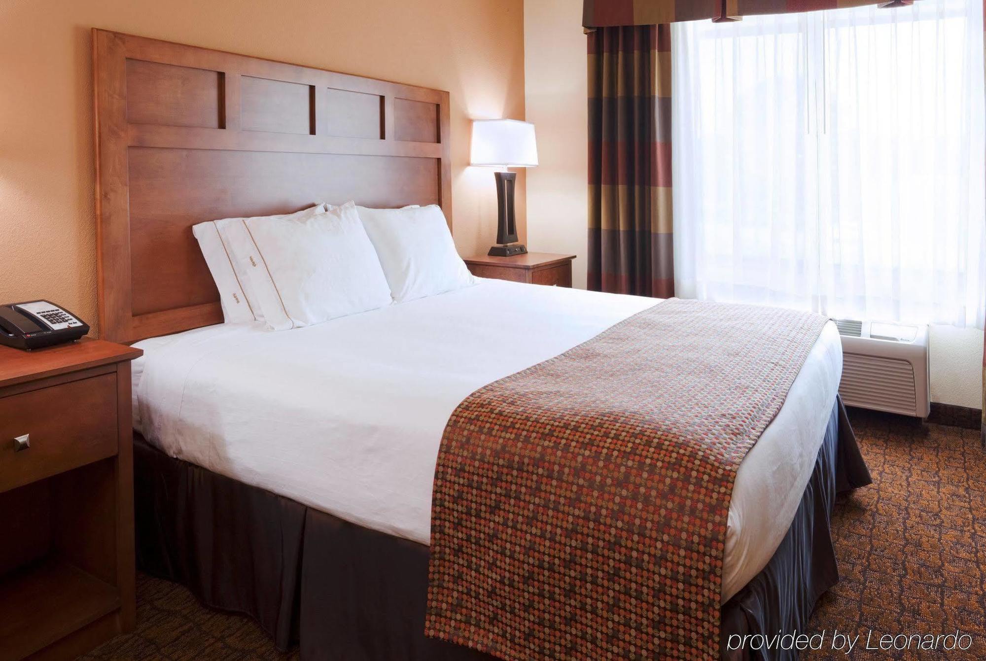 Holiday Inn Express Hotel & Suites Mount Airy By Ihg Pokój zdjęcie